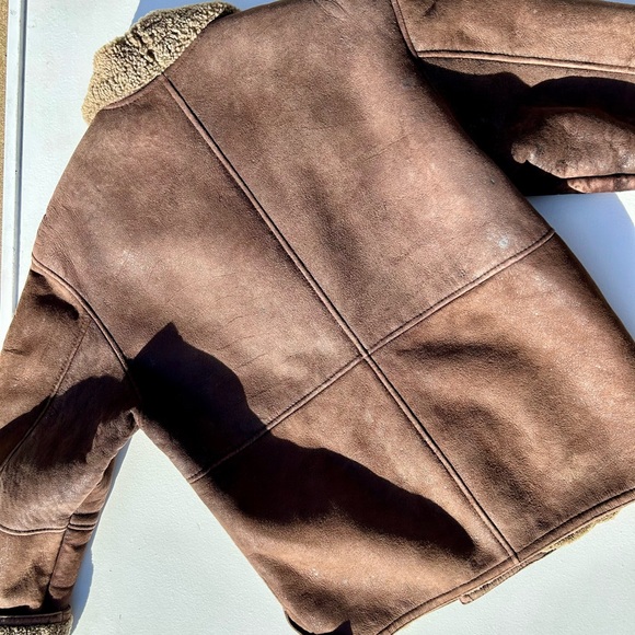❗️SOLD❗️Vintage chocolate shearling bomber - Picture 7 of 7
